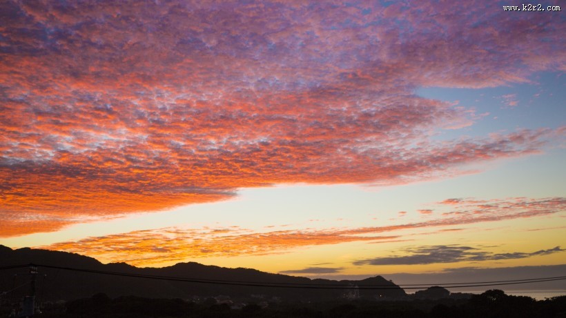 傍晚的彩云图片