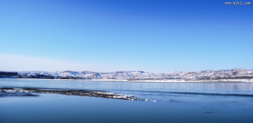 碧蓝的天空和湖水图片大全