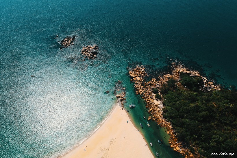 航拍小岛海岸图片大全