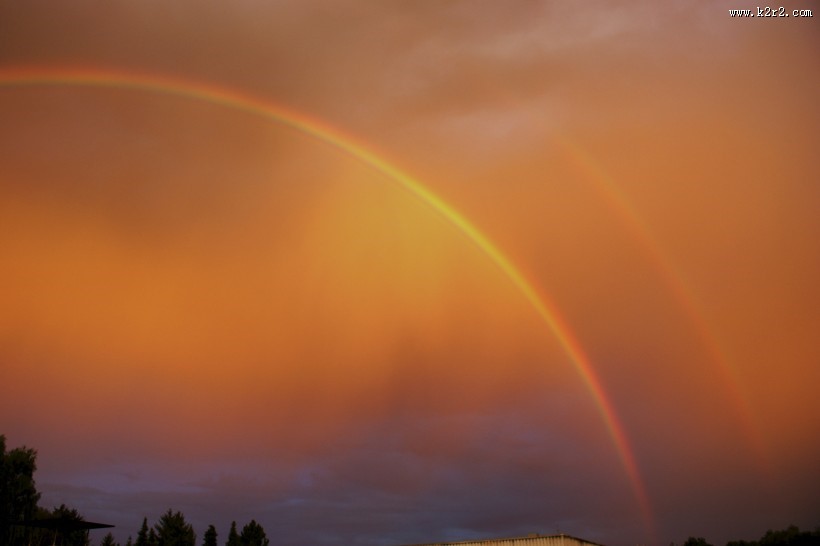 漂亮的彩虹图片