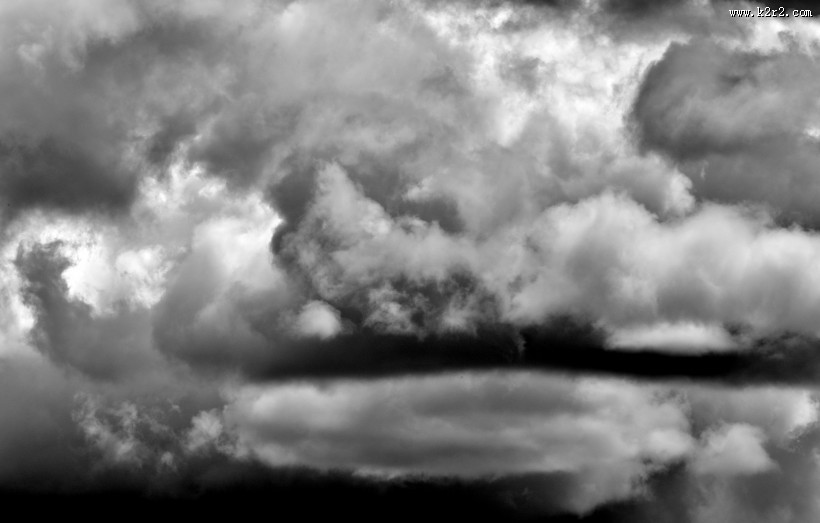 天空中的乌云图片