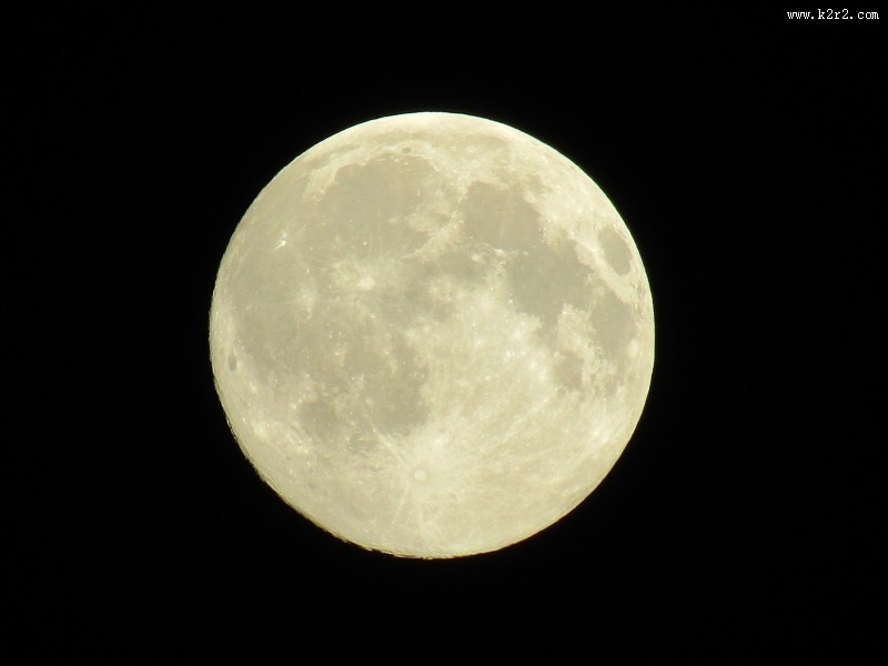 圆圆的月亮图片大全