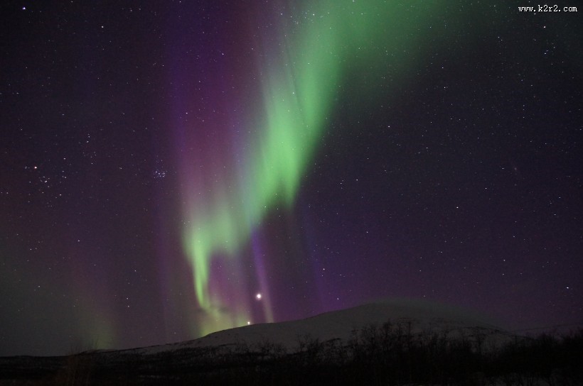 奇特美丽的极光图片
