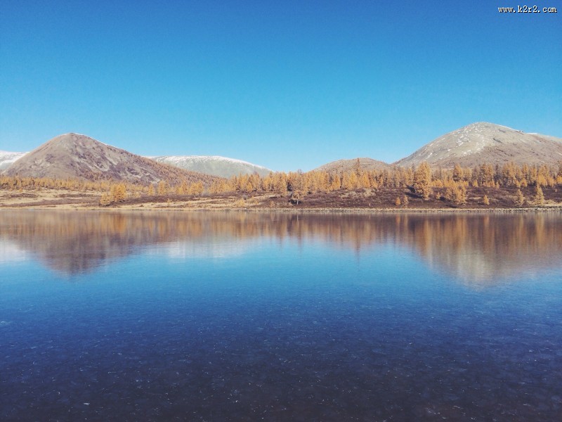 美丽的湖泊图片