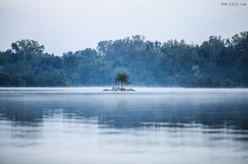 美丽的湖泊图片