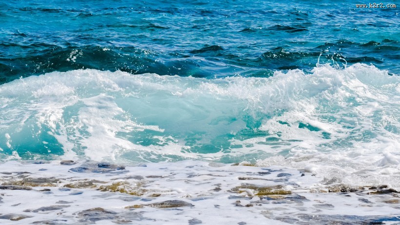 大海中的海浪图片大全