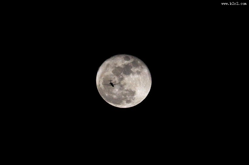 圆圆的月亮图片大全