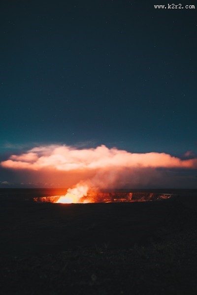 火山爆发图片