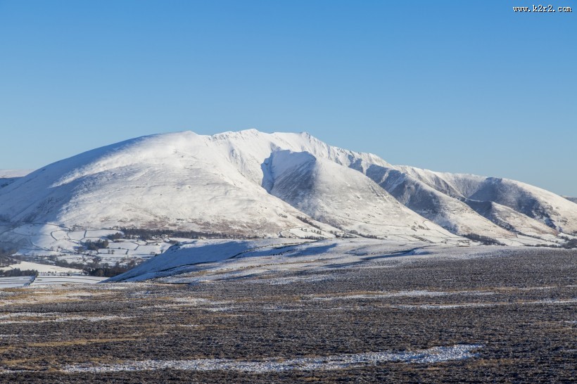 高山冬季冰雪风景图片