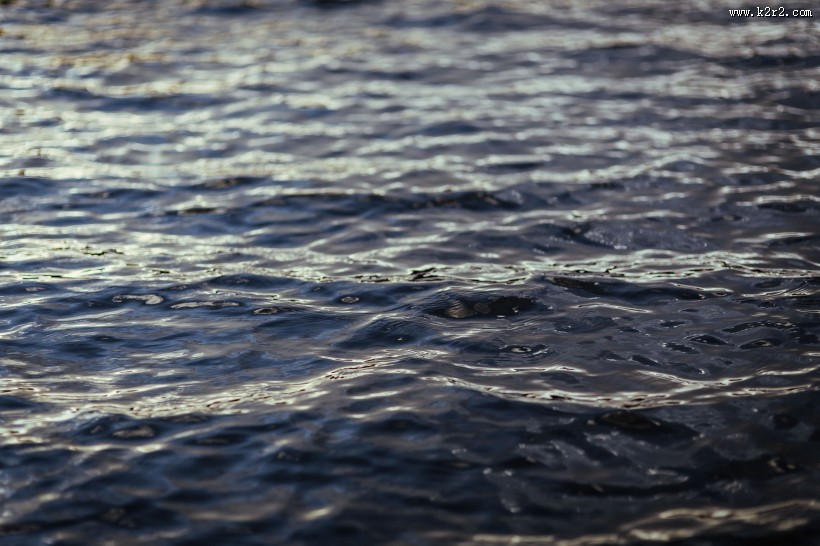 冬季的湖边图片