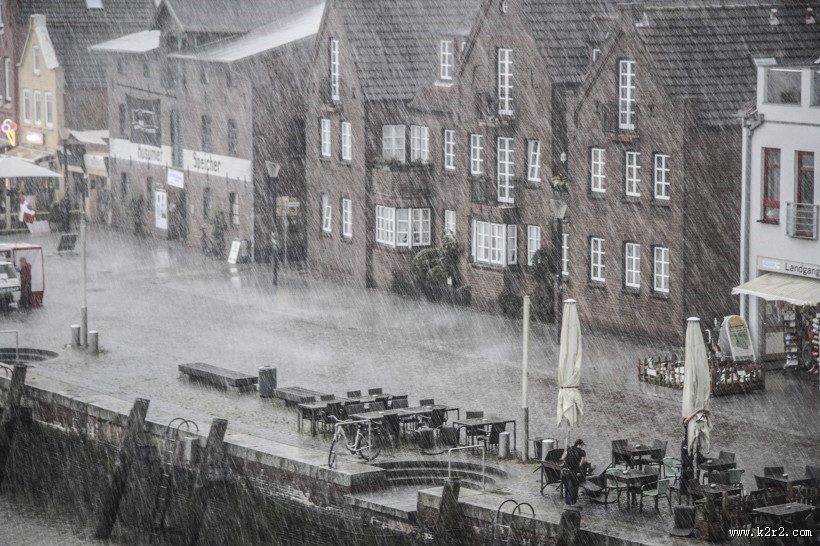 唯美的下雨天的图片