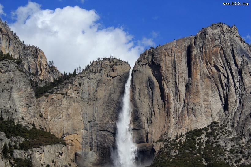 壮观的瀑布图片