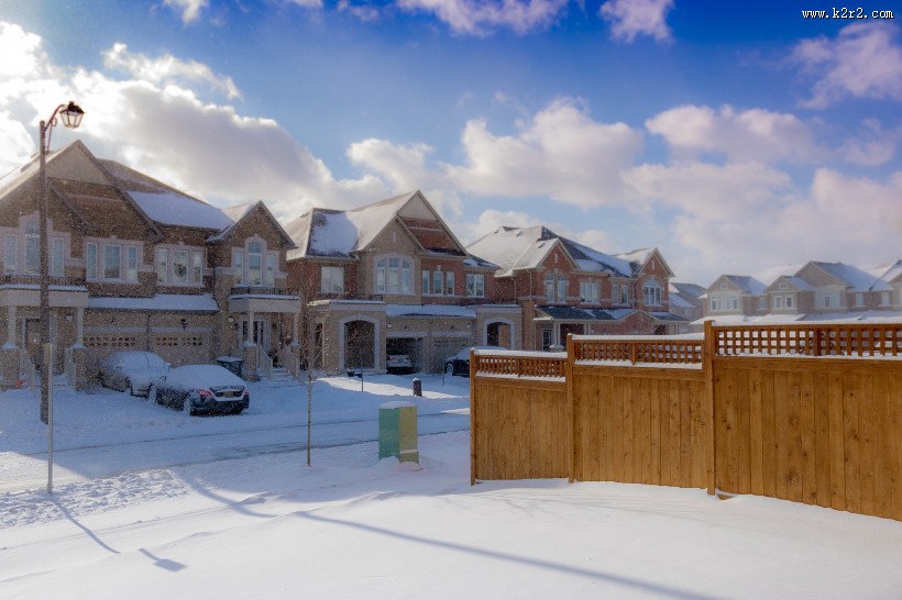 白雪覆盖的冬季图片