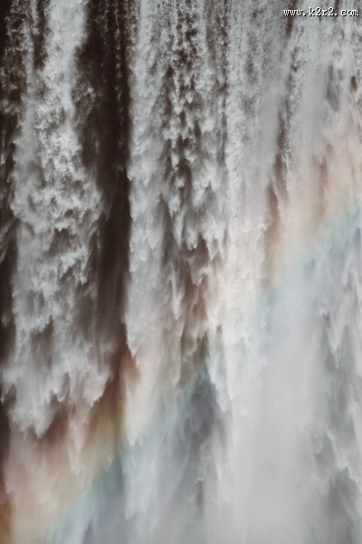 气势磅礴的瀑布图片大全
