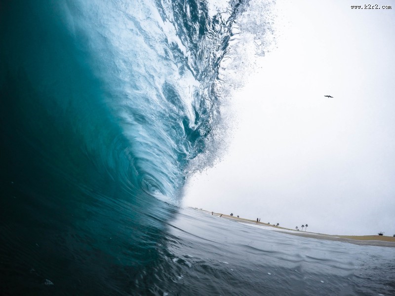 翻滚的海浪图片大全