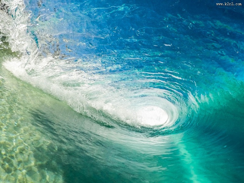 大海上的风浪图片