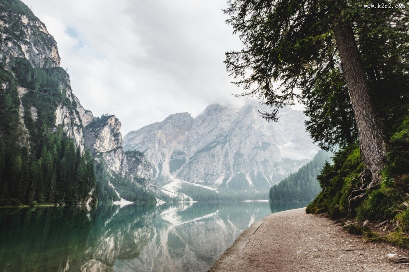 风景优美的山谷图片