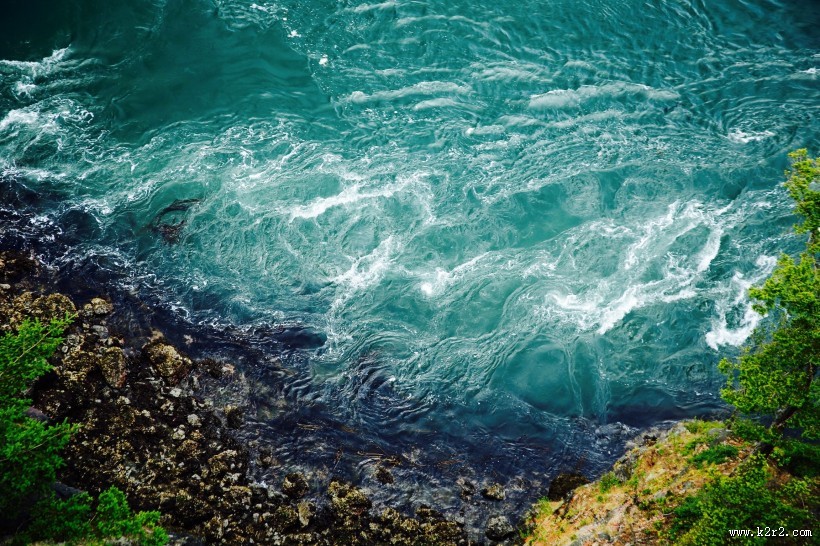 海岸线的美丽景色图片