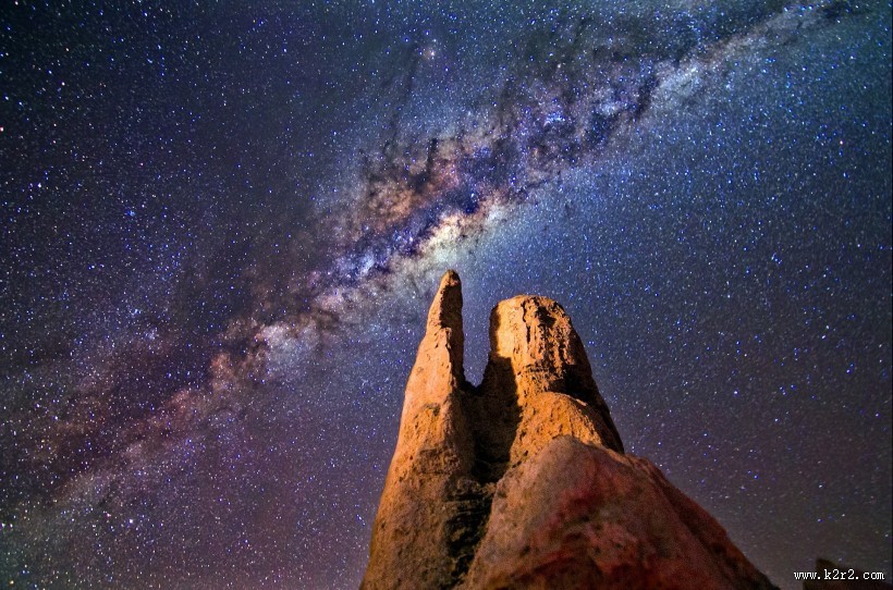 奇特岩石风景图片