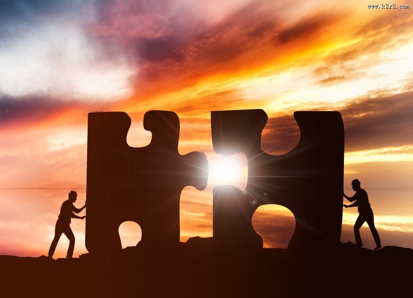 绚丽多彩的天边火烧云图片