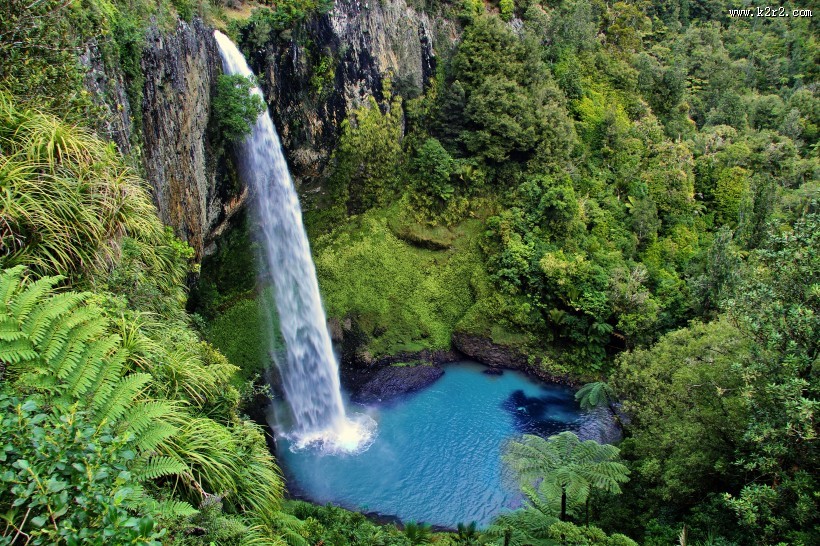 雄伟壮观的瀑布图片大全