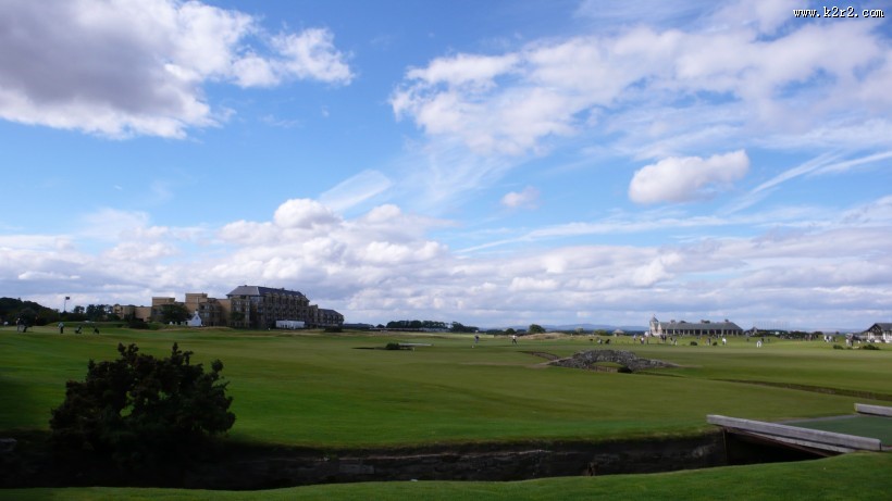 蓝天白云草地图片