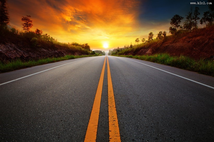 公路唯美风景图片