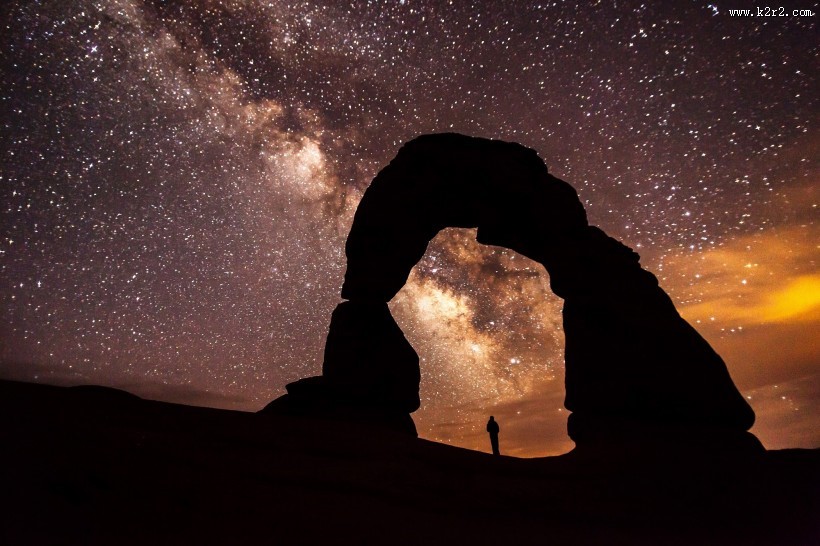 美国犹他州夜空的繁星点点图片