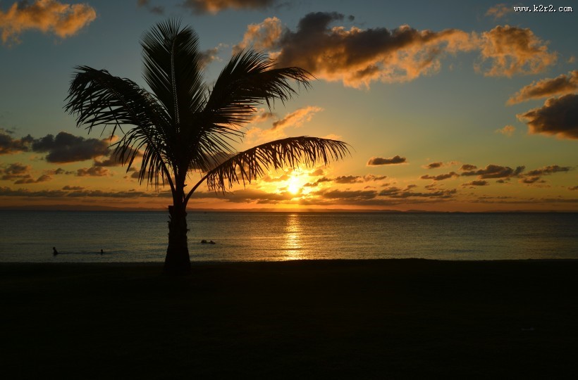 唯美的沙滩日落图片大全