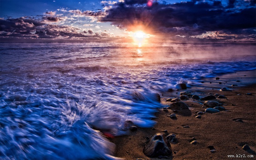 大海海浪浪花图片