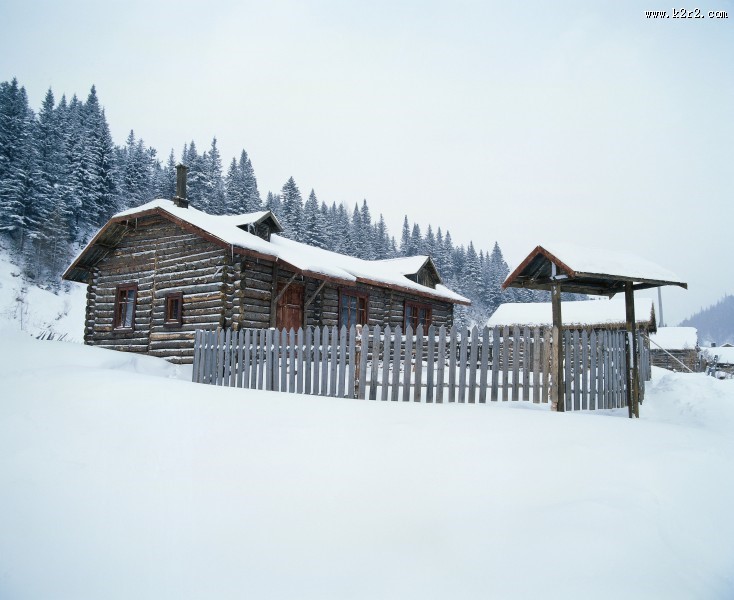 雪与村庄图片