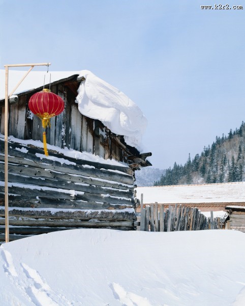 雪与村庄图片