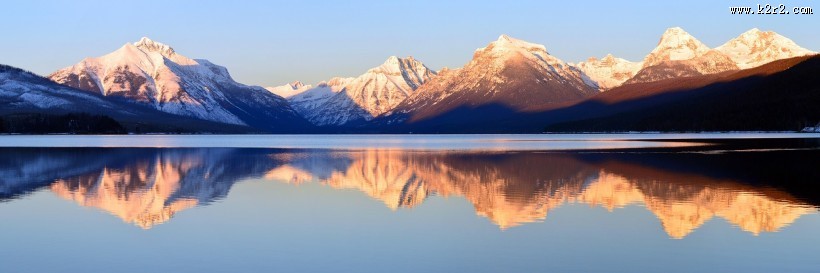 娴美宁静的麦当劳湖图片