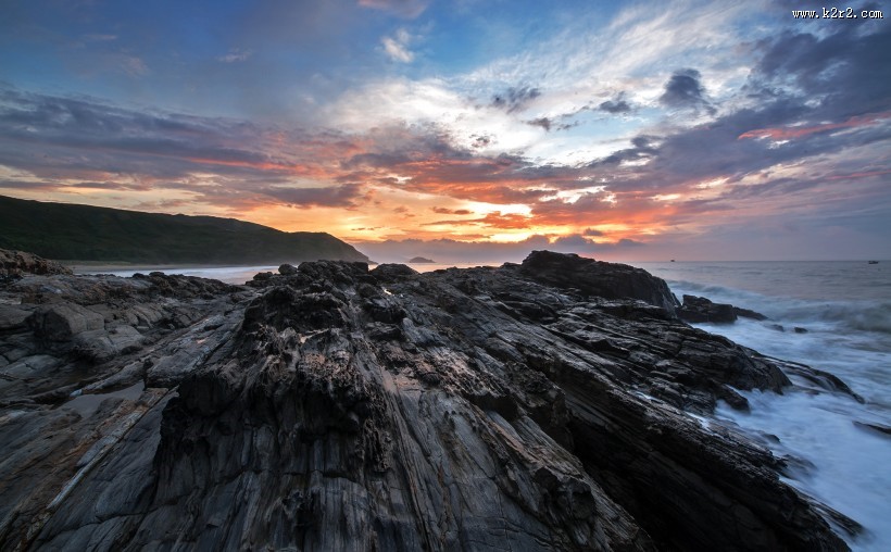 寂静的海边图片