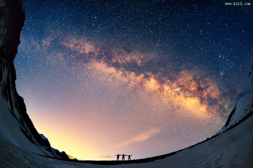 唯美的高山星空图片