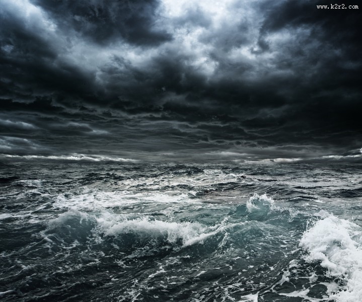 大海风暴天气图片