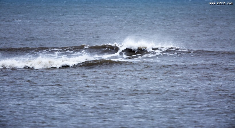 大海波浪图片