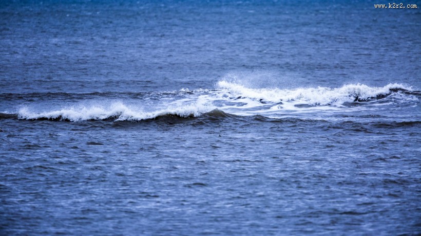 大海波浪图片