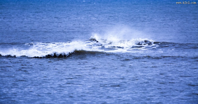 大海波浪图片