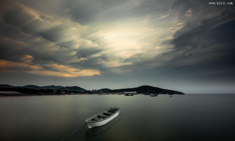 宁静的海湾风景图片