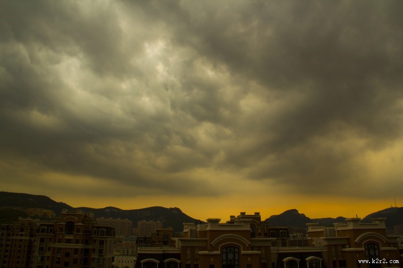 阴云密布的天空图片大全