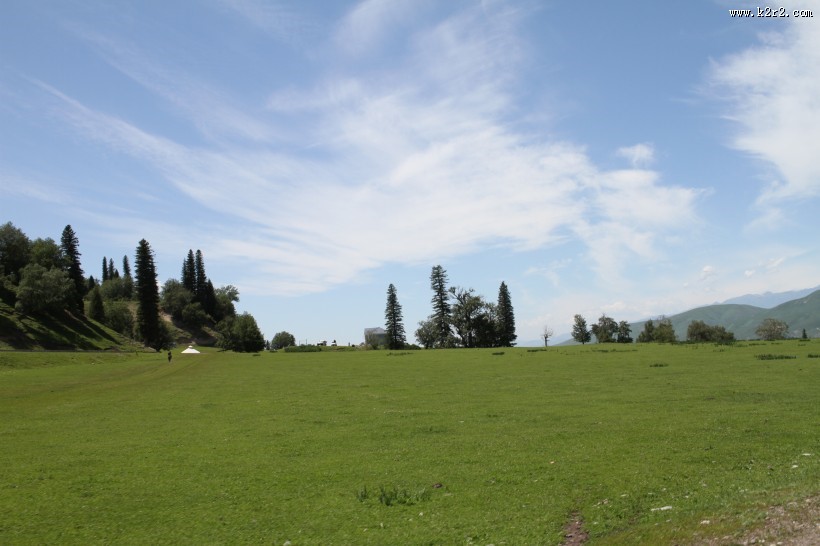那拉提草原风光图片