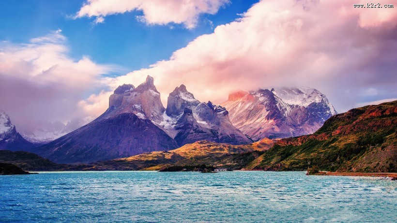 秀丽的山峰山顶风景图片