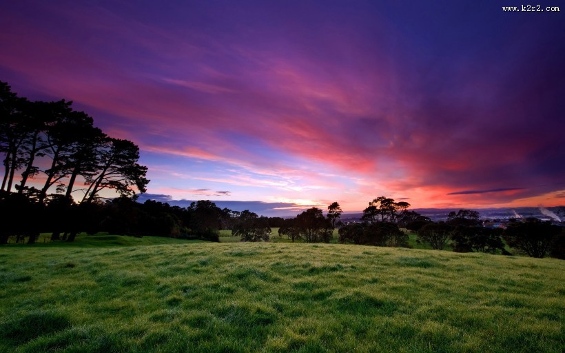 唯美紫色天空图片