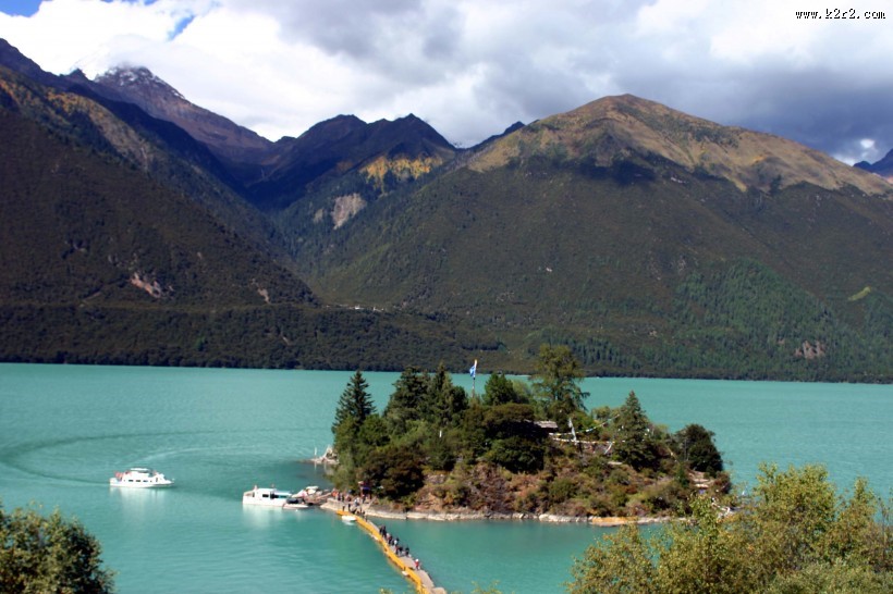 尼洋河风景图片