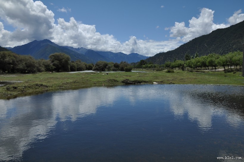 尼洋河风景图片