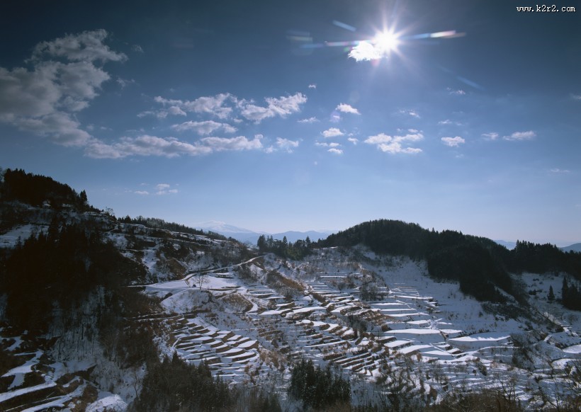 冬季的村庄图片