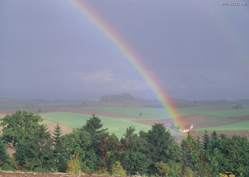 美丽的彩虹图片