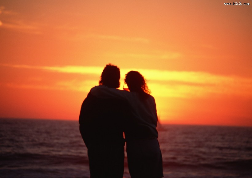 海边夕阳剪影图片