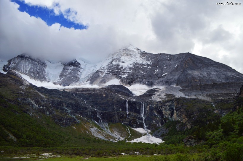 四川稻城亚丁自然风景图片